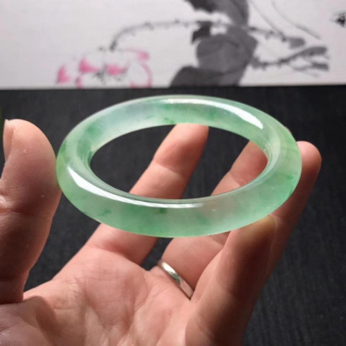 翡翠手鐲緬甸冰種飄花超水潤玉石手鐲陽綠圓條少女款玉石鐲子禮物