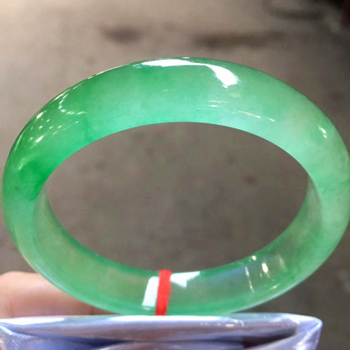 天然緬甸翡翠玉手鐲冰種陽滿綠飄花玉鐲子冰種水潤通透翡翠手鐲女