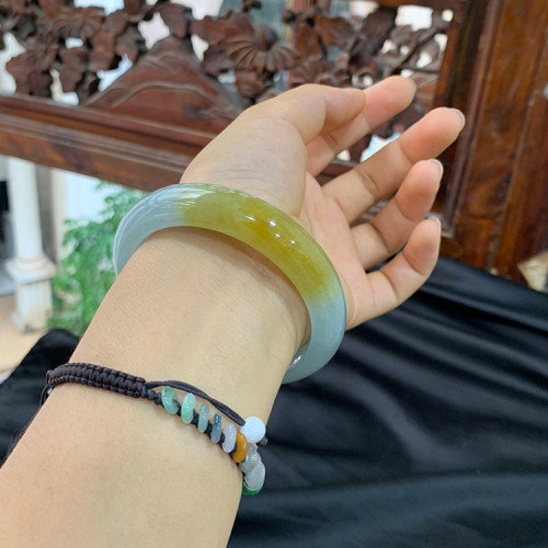 天然緬甸翡翠手鐲正品翡翠冰糯種黃翡飄花正圈少女款手鐲送禮玉鐲