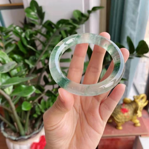 天然翡翠手鐲冰種飄花翡翠玉手鐲陽綠色緬甸翡翠圓條冰透手鐲女款