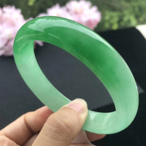 天然緬甸翡翠手鐲正圈飄綠花玉鐲子冰糯種陽綠翡翠手鐲女款帝王綠