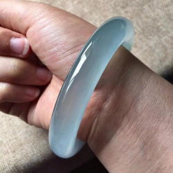 天然緬甸翡翠手鐲冰種圓條玉手鐲少女款藍水油青胖正圈手鐲天空藍