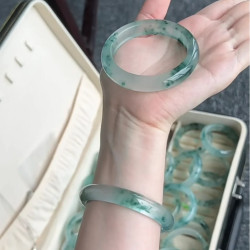 冰種飄花翡翠手鐲正圈天然緬甸圓條老坑晴水吊墜女款飄綠鐲子批髮