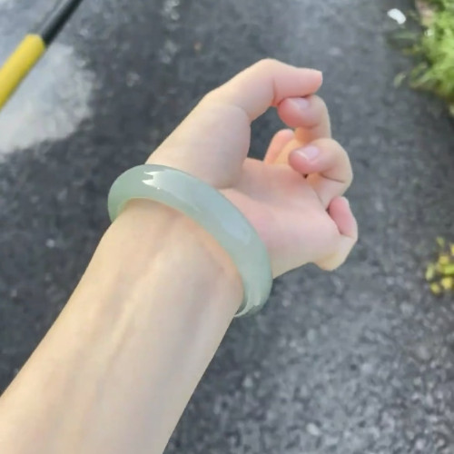 天然緬甸油青翡翠手鐲少女款老坑半山半水玉石節日禮物冰透種飄花