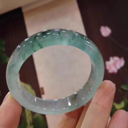 天然緬甸冰種飄花翡翠手鐲老坑天山翠晴水正圈玉鐲子專櫃正品送禮