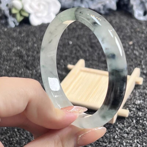 翡翠冰種墨色飄花玉鐲子正圈翡翠手鐲緬甸老坑処理圓條玉石平安鐲