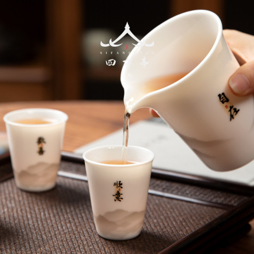 品茗盃主人盃單盃羊脂玉瓷茶盃德化功夫白瓷茶盞家用聚香盃喝茶盃