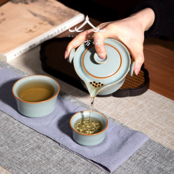 四方亭 汝窰快客盃旅行茶具一壺兩盃戶外喝茶裝備便攜包陶瓷茶壺