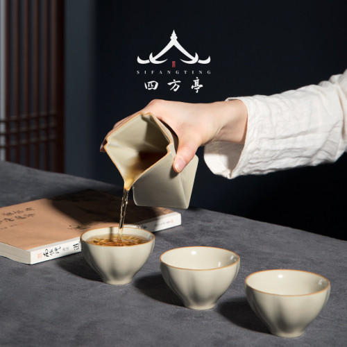 四方亭 創意公道盃茶漏一體套裝茶濾高端公盃汝窰開片過濾茶具