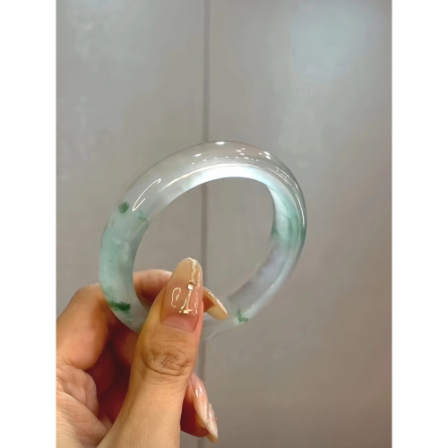 天然緬甸翡翠玉鐲手鐲冰種飄綠花晴水正品貴妃玉鐲子少女款送禮物