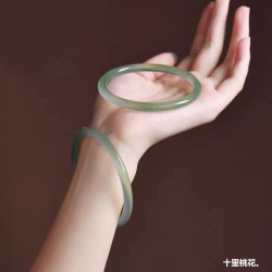 冰晴水綠玉髓手鐲女天然冰透冰種高冰瑪瑙素圈細圓條鐲子油青叮噹