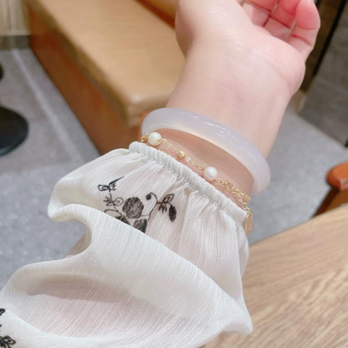 白月光玉髓瑪瑙手鐲少女款輕奢小衆冰種叮噹鐲子瑪瑙手鐲禮物年輕