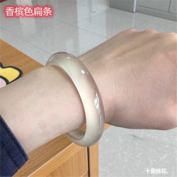 襯膚女白荔枝手鐲凍起熒光冰種瑪瑙香檳色鐲子玉髓馬達加斯加扁條