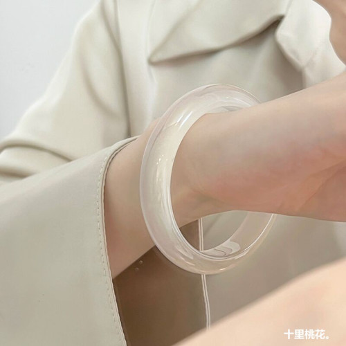 天然冰種瑪瑙手鐲少女白月光鐲子女款玉石冰透玉髓荔枝凍手鐲網紅