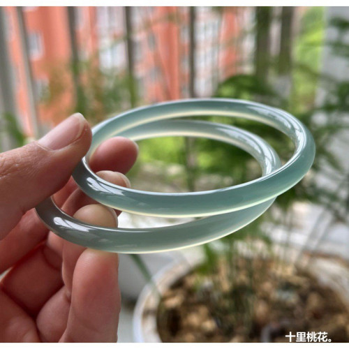 叮噹鐲女款瑪瑙鐲子藍水細圓條美人鐲遠山黛青綠油青色玉髓藍手鐲