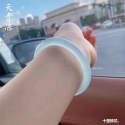 冰種8mm天青凍海藍寶色玉髓圓條手鐲 瑪瑙湖水藍瑪瑙玉石鐲子禮品