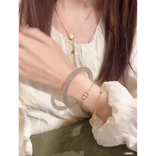 天然白月光荔枝凍瑪瑙手鐲古風少女年輕冰種玉鐲玉髓鐲子生日禮物