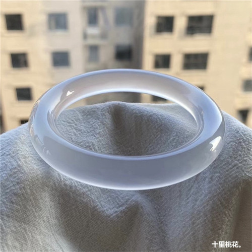 天然高冰馬料高透冷白冰玉髓正圈瑪瑙手鐲少女荔枝凍白月光強熒光