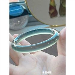 熱賣庫裡藍瑪瑙玉髓手鐲高冰禮物飾品手鐲馬達加斯加熱賣荔枝玉鐲