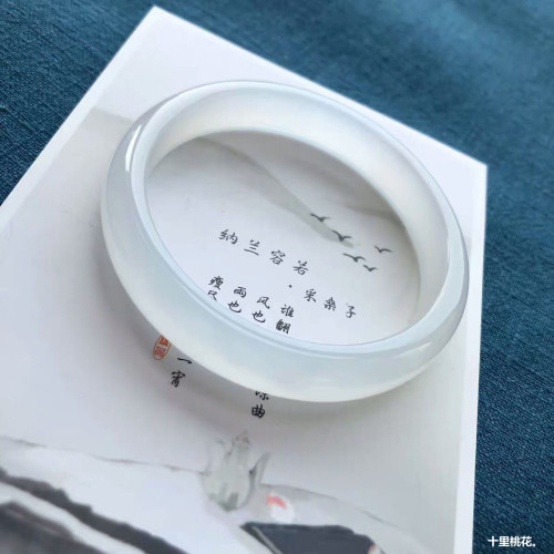 天然冰種圓條白玉髓手鐲白瑪瑙女款荔枝凍飾品少女款玉石玉鐲送禮