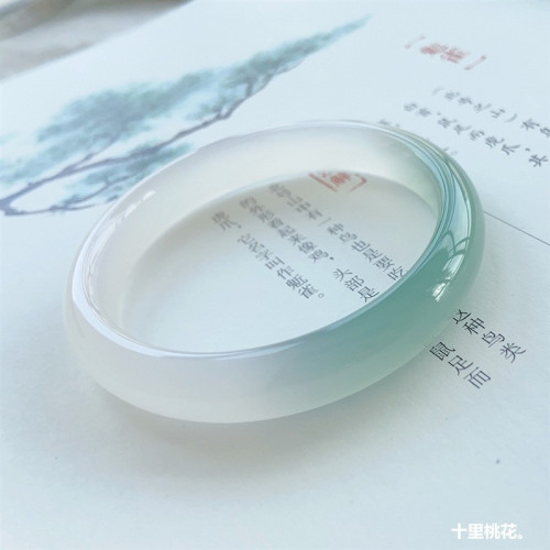 飄綠俏色鐲瑪瑙手鐲子天然扁條油青瑪瑙手鐲女款文藝熱賣送禮清新
