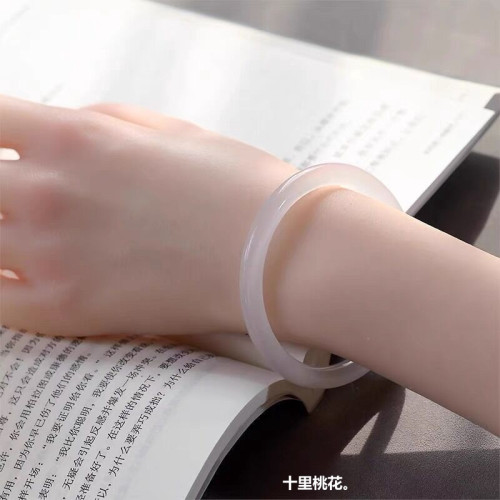 白月光荔枝凍美人條冰種細圓條鐲子玉髓天然瑪瑙手鐲女款白冰玉鐲