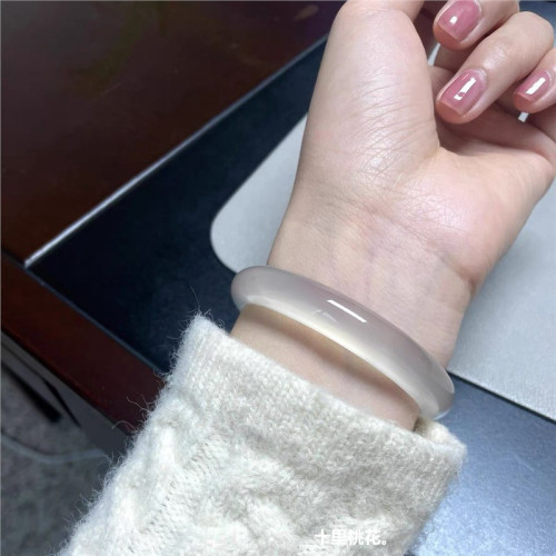 天然瑪瑙手鐲馬料玉髓冰種瑪瑙鐲子女款白月光白冰荔枝凍高冰小衆