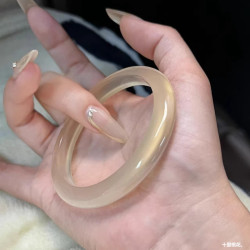馬料玉髓香檳金瑪瑙手鐲子冰熒光小鋼砲高冰天然送女友閨蜜荔枝凍