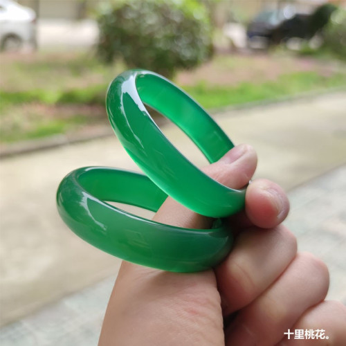 陽綠色中寬玉髓手鐲天然冰透瑪瑙手鐲女款帝王綠滿綠冰種鐲子送禮