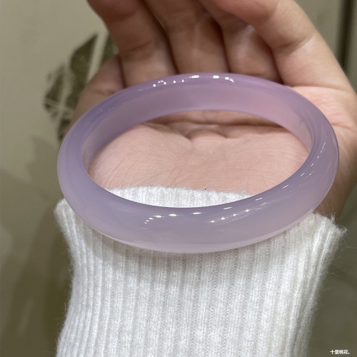 天然巴西瑪瑙淺紫色扁條手鐲高冰紫羅蘭玉髓女款美人鐲正圈少女款