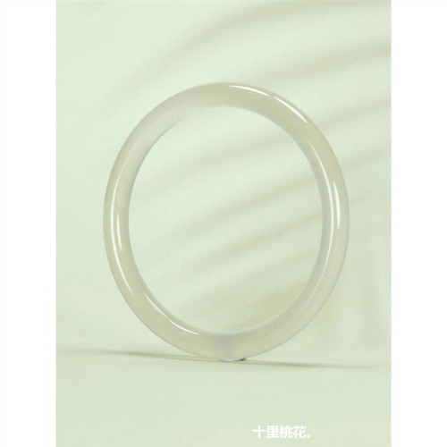 瑪瑙手鐲細圓條白叮噹高冰香檳玉髓鐲子手鐲馬料白月光天然玉石女