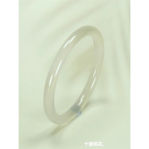 瑪瑙手鐲細圓條白叮噹高冰香檳玉髓鐲子手鐲馬料白月光天然玉石女