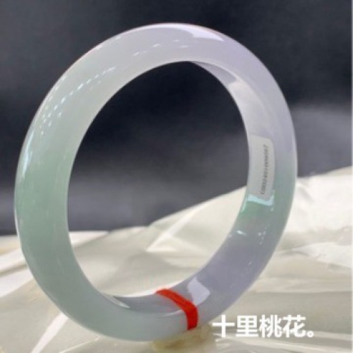 天然緬甸翡翠A貨春彩手鐲女款正圈好看紫羅蘭飄綠翡翠玉手鐲時尚