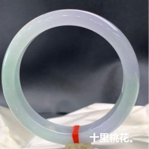 天然緬甸翡翠A貨春彩手鐲女款正圈好看紫羅蘭飄綠翡翠玉手鐲時尚