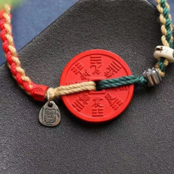 天然原鑛硃砂精品紅砂「山鬼花錢平安釦」手繩     精工 精品原創
