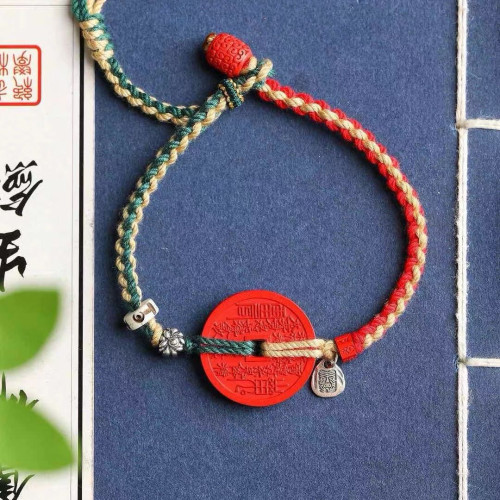 天然原鑛硃砂精品紅砂「山鬼花錢平安釦」手繩     精工 精品原創
