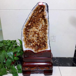 永韻 廠天然黃晶洞 洞形好 造型美觀 晶體飽滿 水潤透亮 顔色金黃
