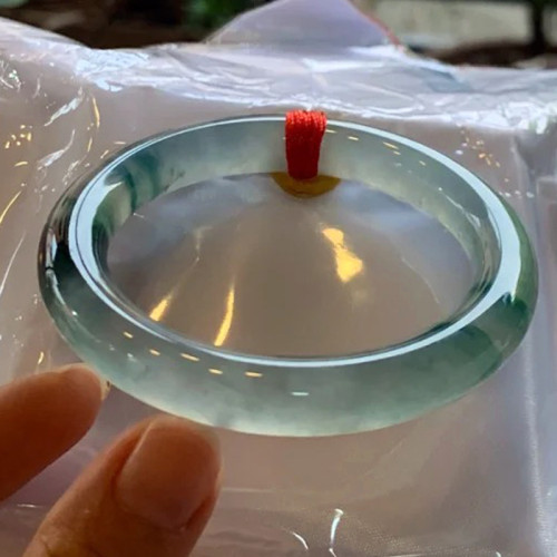 翡翠手鐲冰種飄花細圓條天然緬甸玻璃種翡翠吊墜貴妃玉鐲子女帶