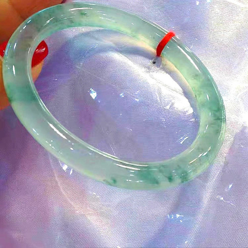 天然緬甸冰種圓條翡翠手鐲飄綠花貴妃手鐲玉鐲子女款細條正品熱賣