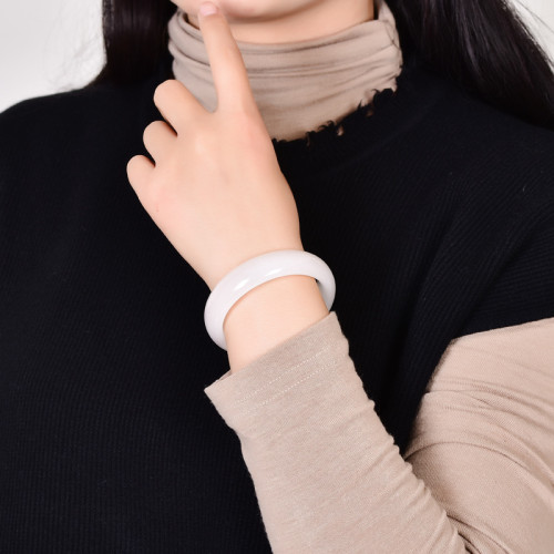 新疆和田玉手鐲玉鐲女款5a羊脂崑侖金絲白玉真玉鐲子少女細款圓條