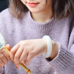 新疆和田玉手鐲和田玉白玉手鐲和田玉真玉羊脂玉細手鐲附証書旺夫