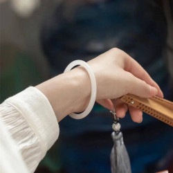 和田玉手鐲金絲玉白玉手鐲女小細圓條小巧少女年輕款真玉鐲子飾品