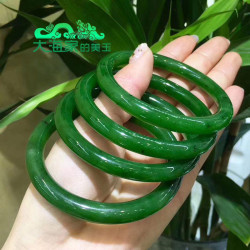 天然玉石和田玉碧玉手鐲玉鐲子女款圓條手鐲少女菠菜淺綠手鐲