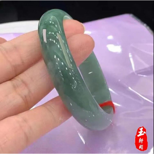 天然正品翡翠色飄花翡翠玉手鐲子女款冰種A貨翡翠手鐲送媽媽特價