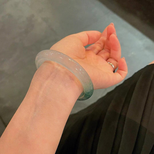 緬甸翡翠玉鐲a貨翡翠手鐲正品高冰種飄花貴妃少女款翡翠手鐲正品
