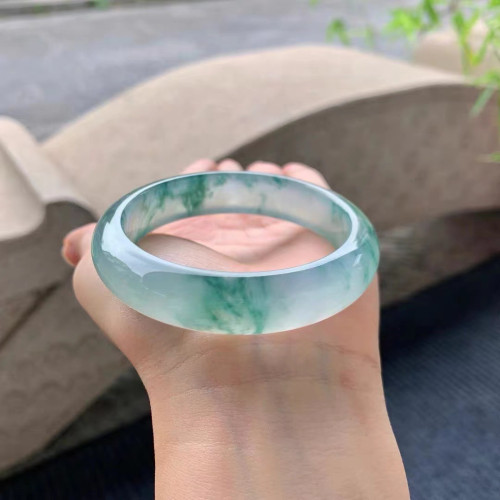 緬甸純天然翡翠手鐲冰種飄綠花油青通透細條寬版正圈貴妃天然玉鐲