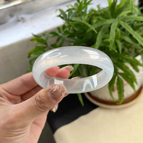 緬甸天然冰種翡翠手鐲女正圈玉白冰鐲白月光緬甸翡翠玉手鐲少女款