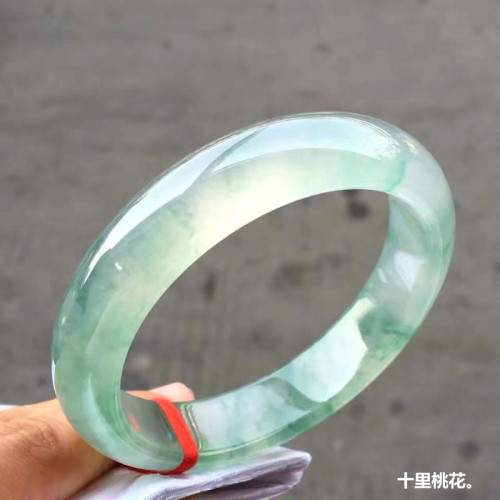 緬甸翡翠手鐲冰種飄花玉手鐲女細條少女款飄藍花天然翡翠正圈玉石