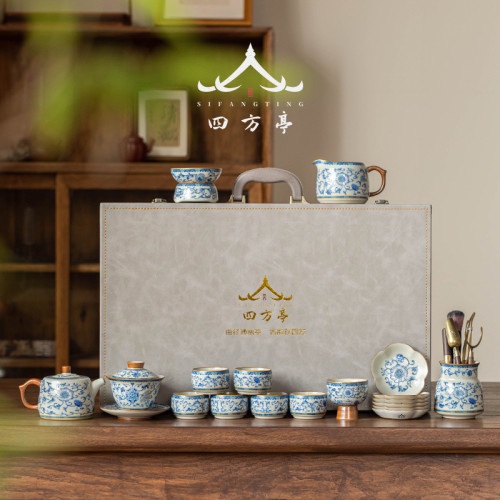 汝窰蓋碗茶具套裝青花瓷中式禮盒高檔輕奢功夫茶盃陶瓷2024新款