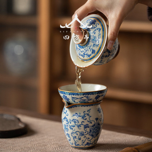 汝窰蓋碗青花瓷三才茶碗中式茶盃茶具單個高檔不燙手2024新款陶瓷